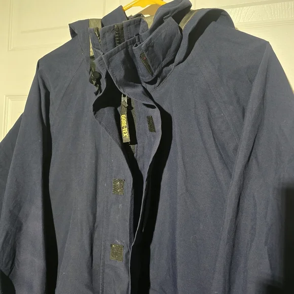 PROPPER Gore-tex Shell Jacket - Picture 6 of 8